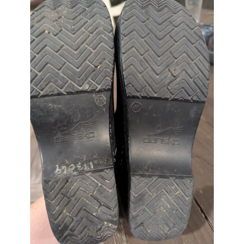 Dansko Professional Clog Shoe for Women,‎ Size 41 - Black Cabrio Nurse Comfort